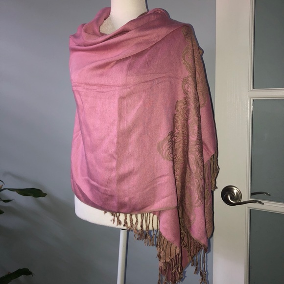 NWT Pashmina Scarf/Wrap - Picture 3 of 8
